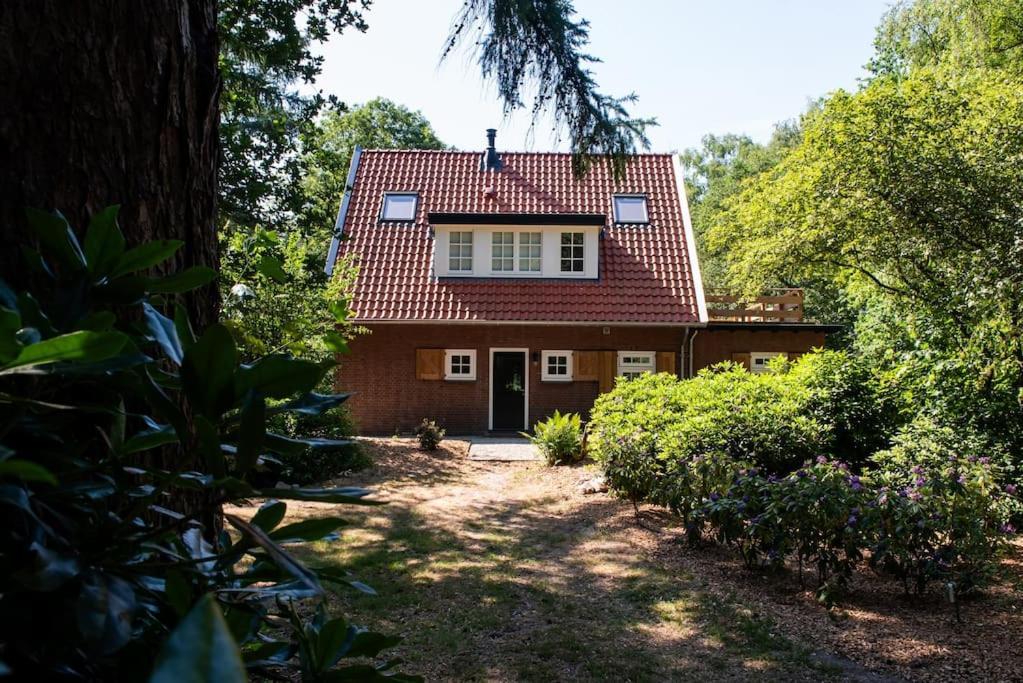 Fantastisch Familiehuis Met Grote Tuin I Bosrijk 룬터렌 외부 사진