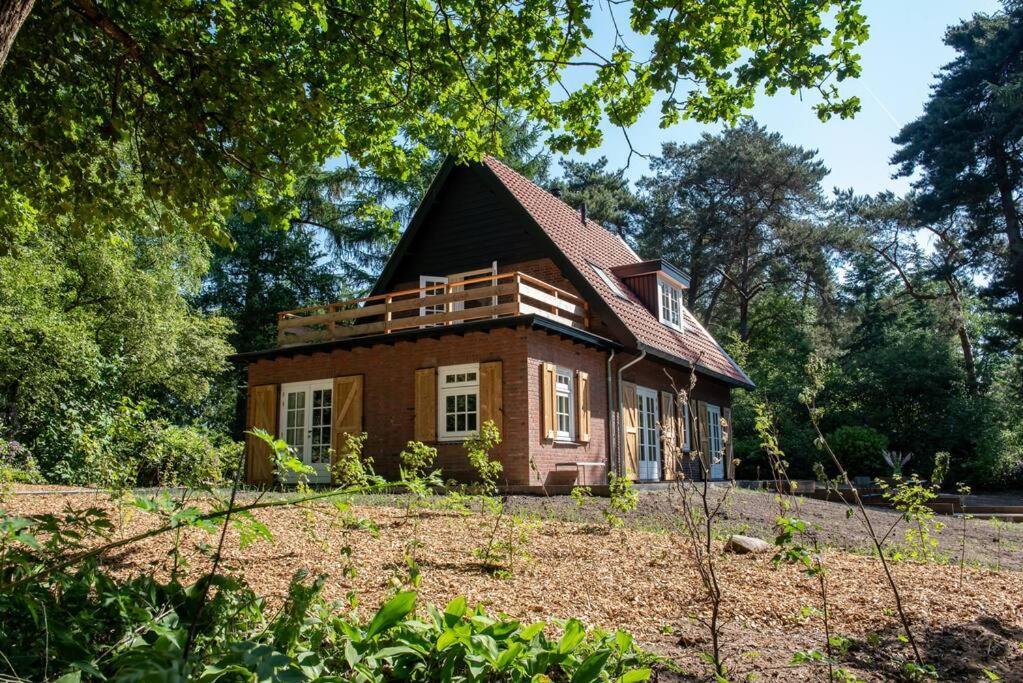 Fantastisch Familiehuis Met Grote Tuin I Bosrijk 룬터렌 외부 사진